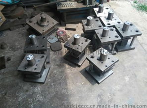角鐵截斷模具、沖孔模具及廠家信息介紹